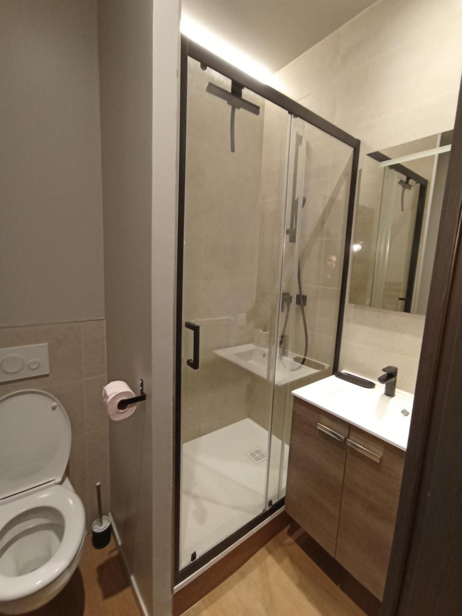 Apartament Le 12 Wifi Neuf App 01 Saint-Etienne  Zewnętrze zdjęcie
