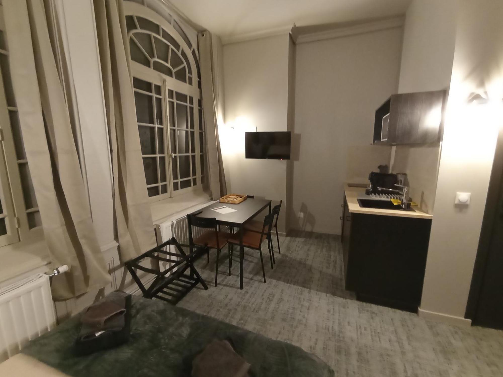 Apartament Le 12 Wifi Neuf App 01 Saint-Etienne  Zewnętrze zdjęcie