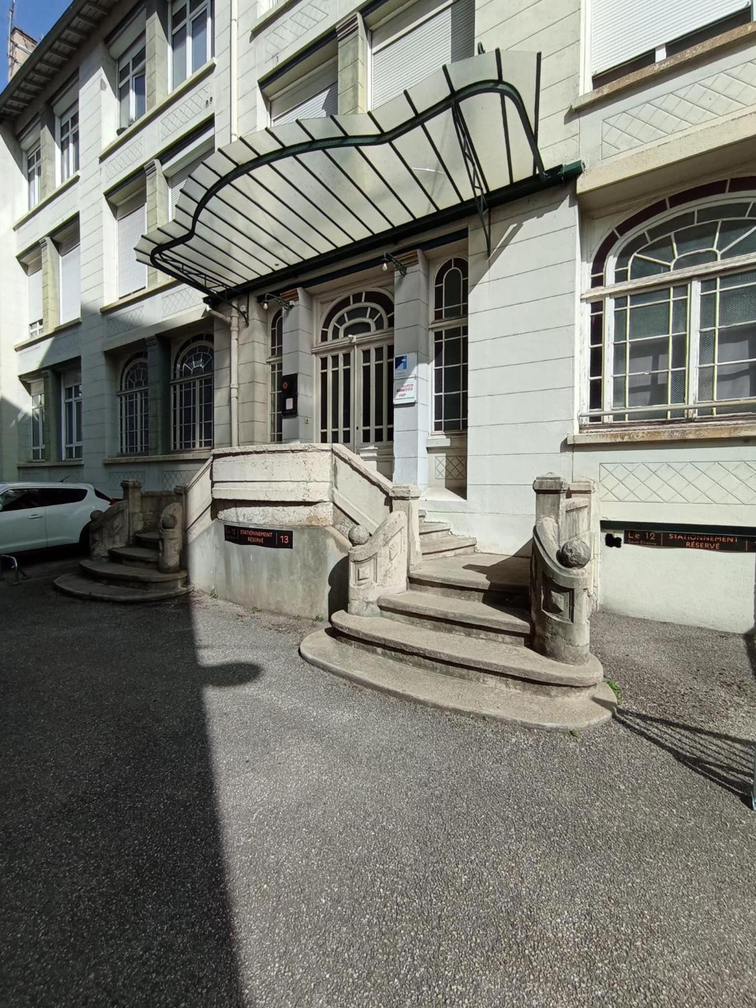 Apartament Le 12 Wifi Neuf App 01 Saint-Etienne  Zewnętrze zdjęcie